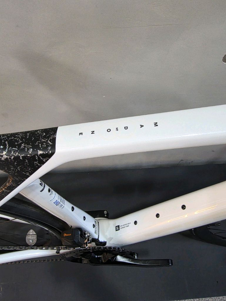 25년식 TREK 마돈 SL 6 새상품 이미지