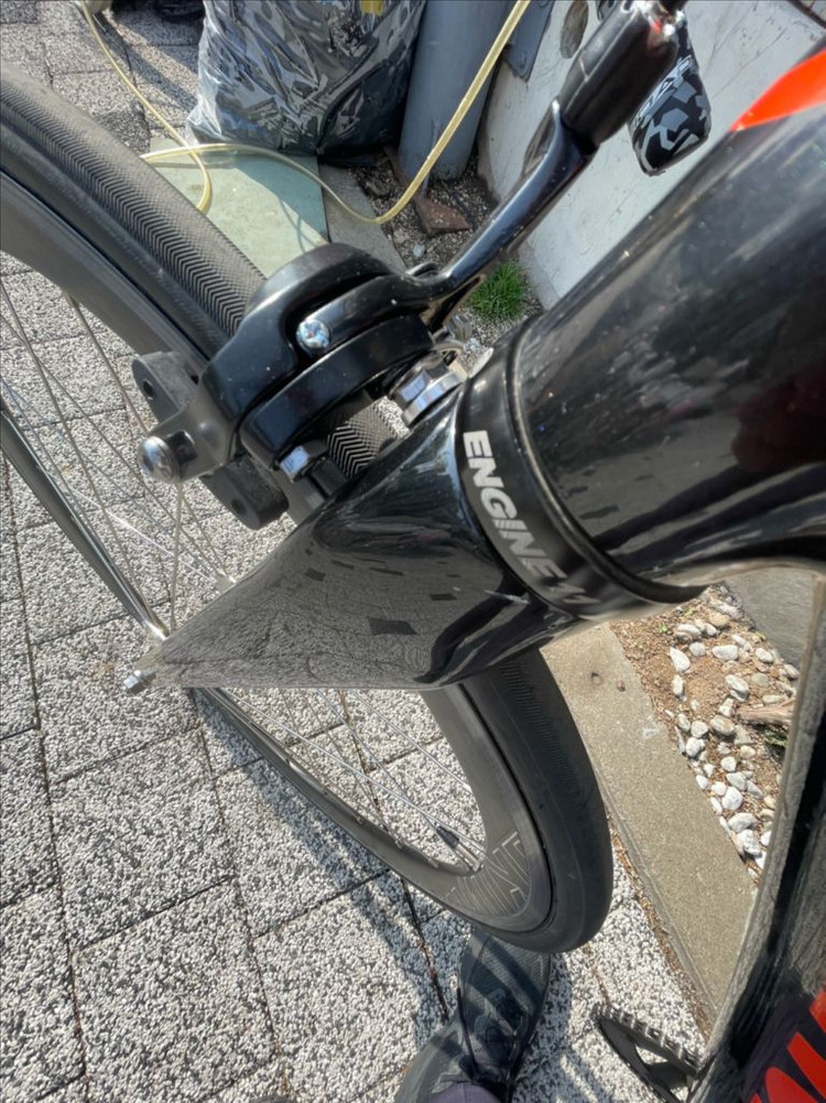 엔진11 블랙오렌지 완차 이미지