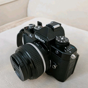 니콘 zf 40/2 렌즈킷 판매합니다 이미지