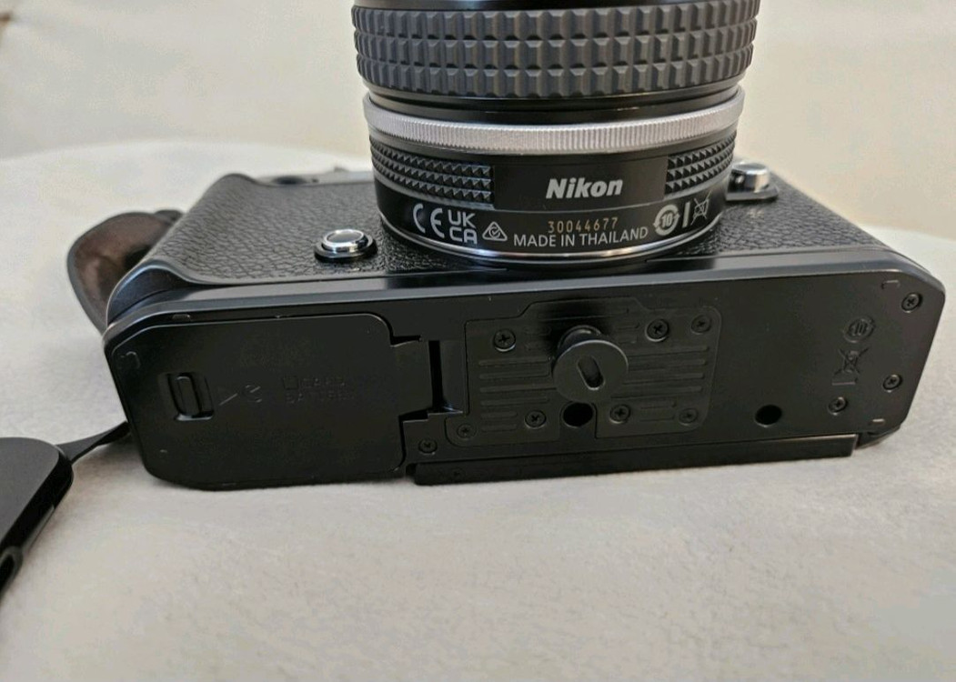 니콘 zf 40/2 렌즈킷 판매합니다 이미지