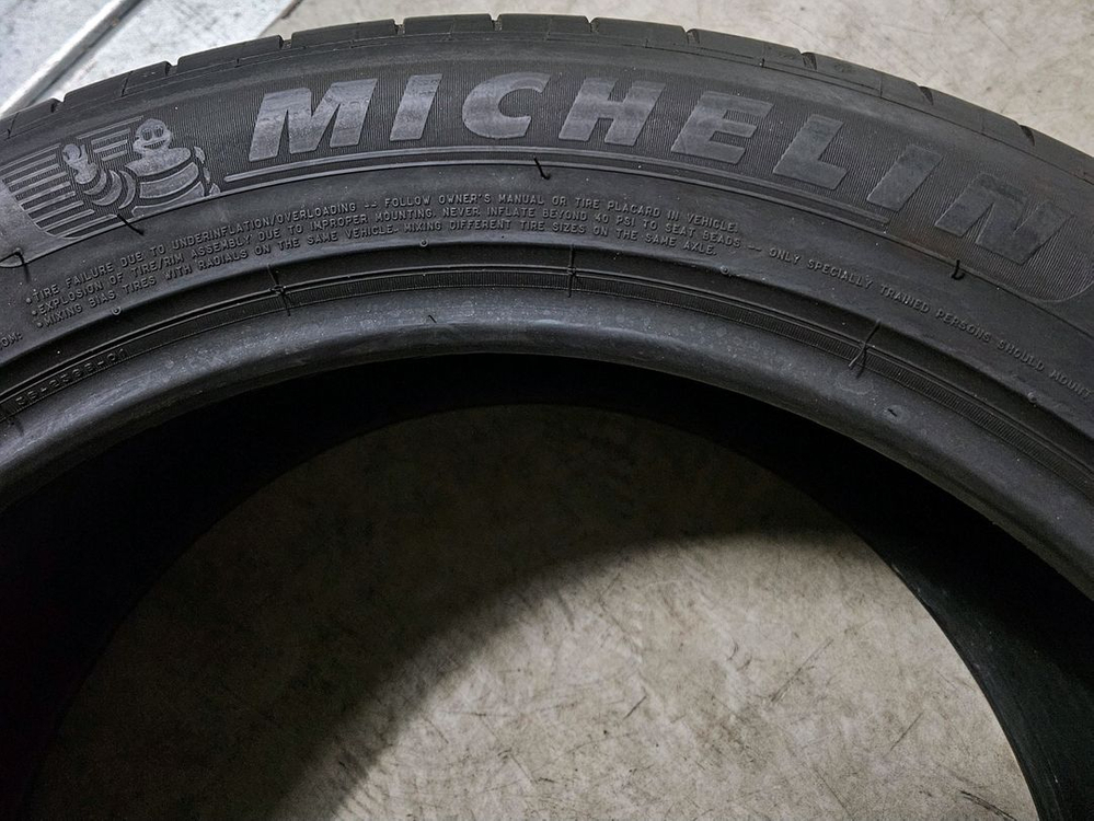 295 40 19 / 2954019 #2954019 미쉐린 파일럿 스포츠4 한본 이미지