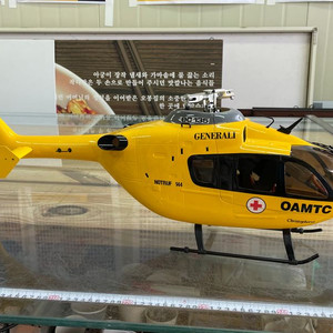 EC-135 오스트리아 구조헬기 스케일 RC 헬기 (부품용 또는 숙련자용으로 판매) 이미지