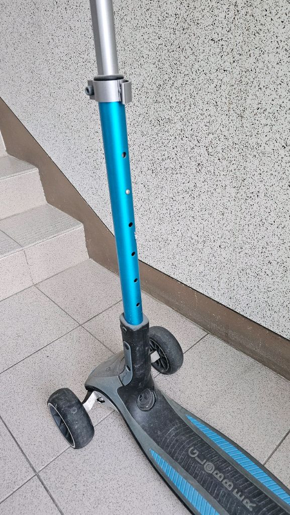 킥보드 3륜회전 스쿠터 높이조절식 이미지