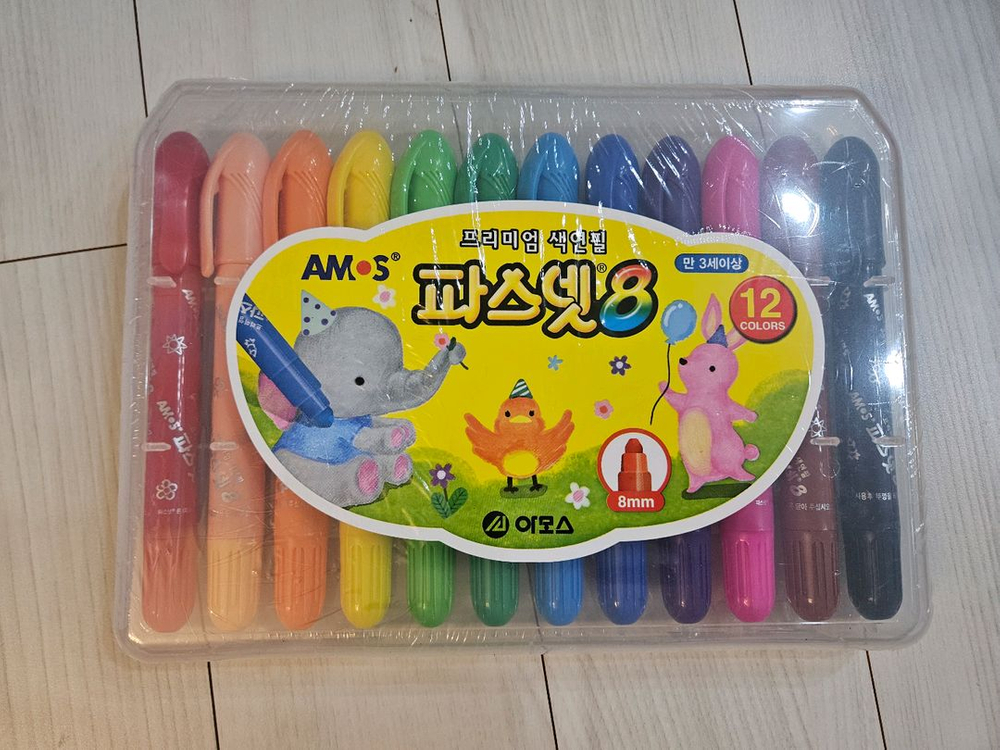 색연필,크레파스,싸인펜 이미지