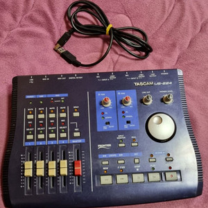 TASCAM 오디오 인터페이스 US-224 판매합니다(WIN10 지원X) 이미지
