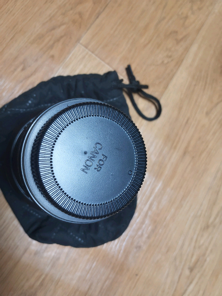 캐논 마운트 삼양 85mm F1.4 수동 렌즈 이미지