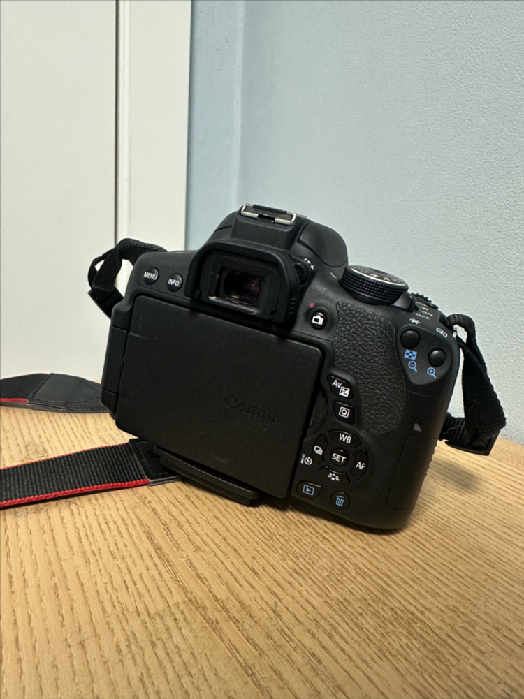 캐논 eos 750d&시그마 DC 18-250mm 판매합니다 이미지