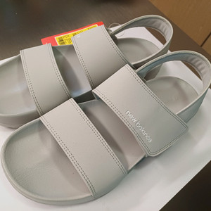 텍새상품 뉴발란스 슬리퍼 샌들 회색 280 이미지