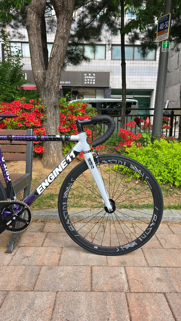 엔진11 크릿디 에그플렌트그레이색상 판매합니다 이미지