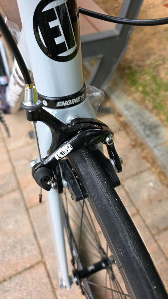 엔진11 크릿디 에그플렌트그레이색상 판매합니다 이미지