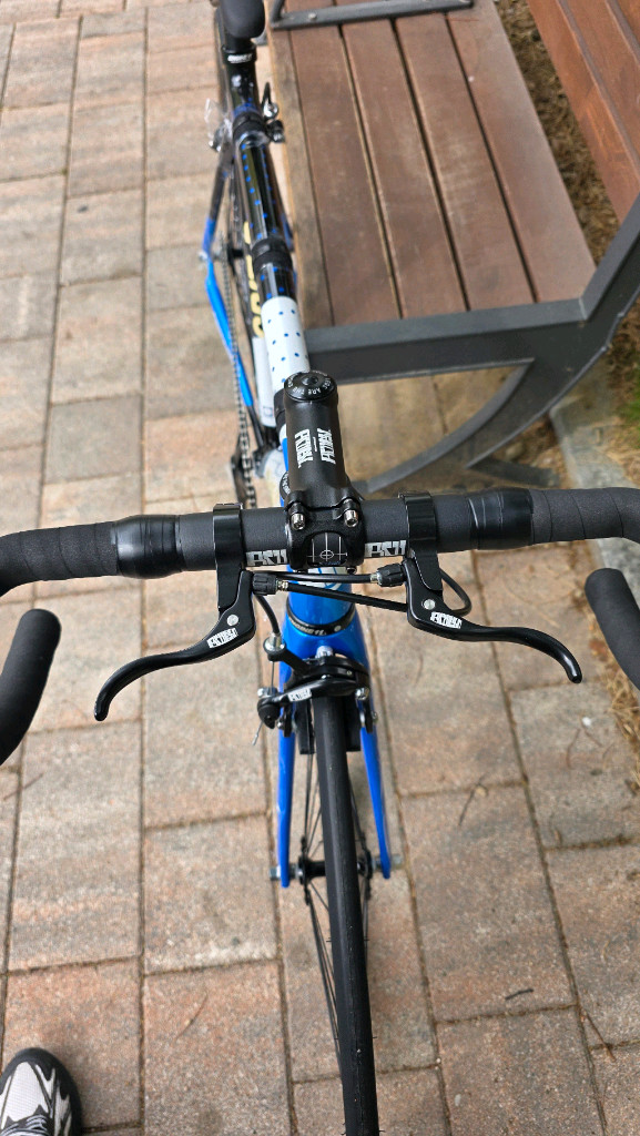 엔진11 크릿디 블루스킨 색상 판매합니다 이미지