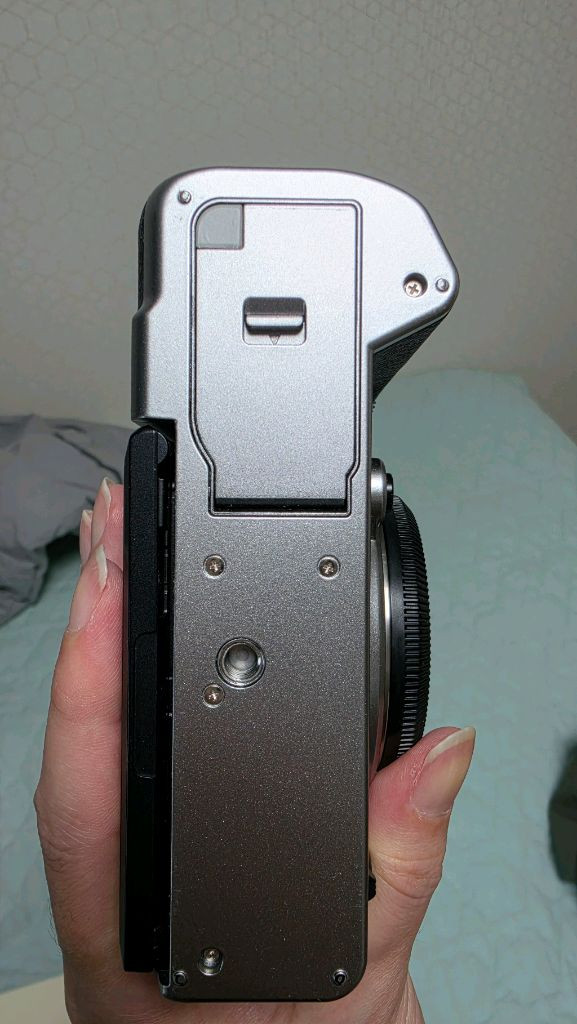 후지 X-T5 실버 + Xf 23mm f2 실버 + 각종 용품 이미지