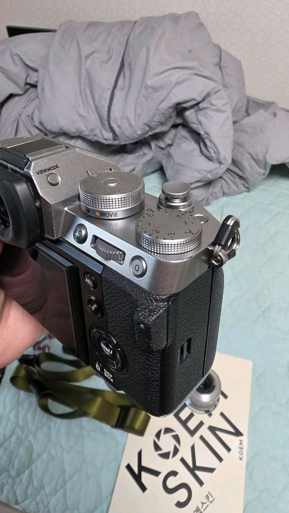 후지 X-T5 실버 + Xf 23mm f2 실버 + 각종 용품 이미지