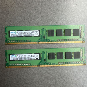 DDR3 4GB 메모리 2개 세트 이미지