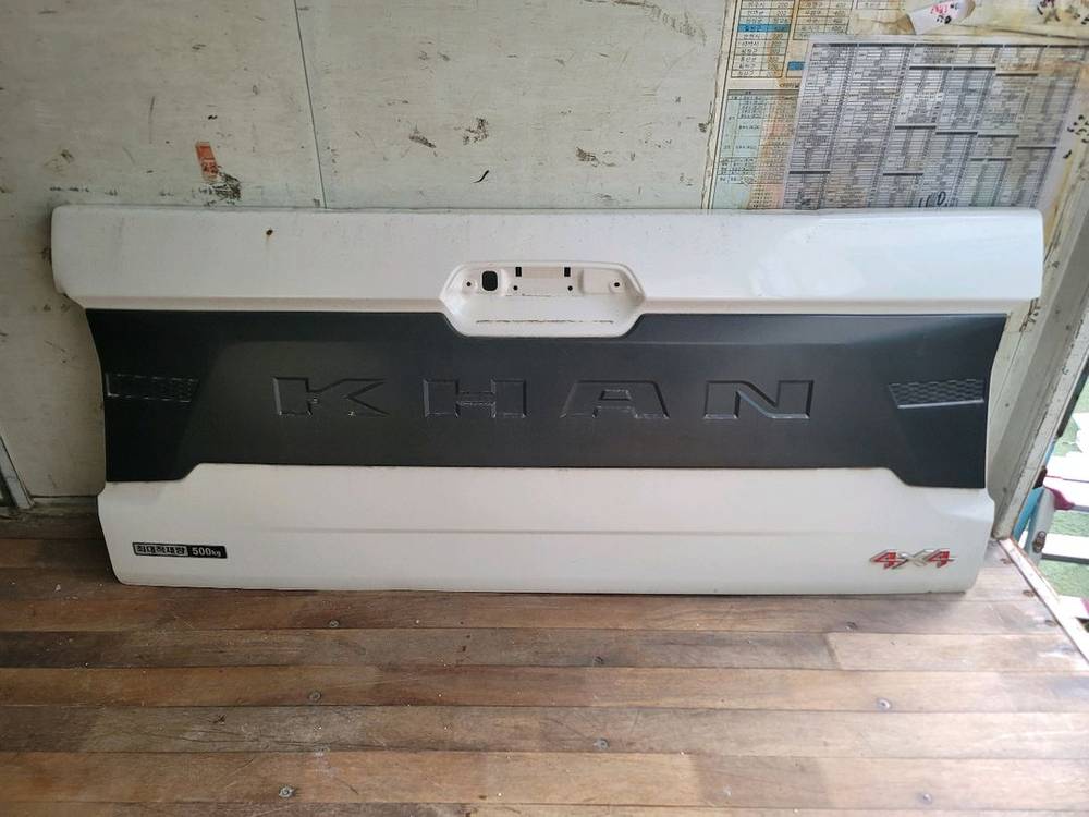 A4더 뉴 렉스턴 스포츠 칸 트렁크 도어 적재함 도어 뒷도어 백도어 더뉴렉스턴스포츠칸 도어 적재함 트렁크렉스턴 스 이미지