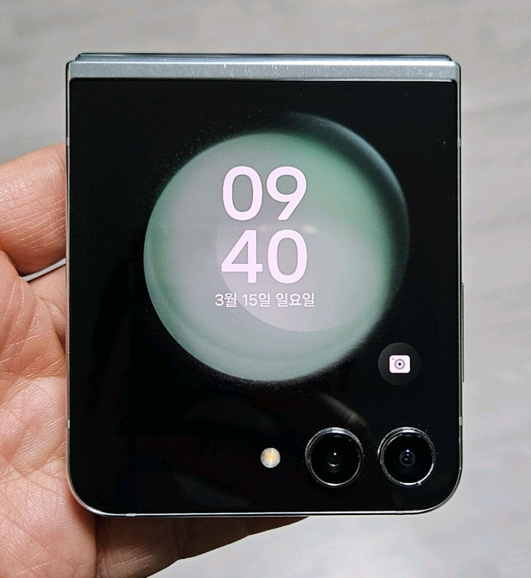 갤럭시 Z플립5 민트 256GB 싸게 팝니다. 이미지