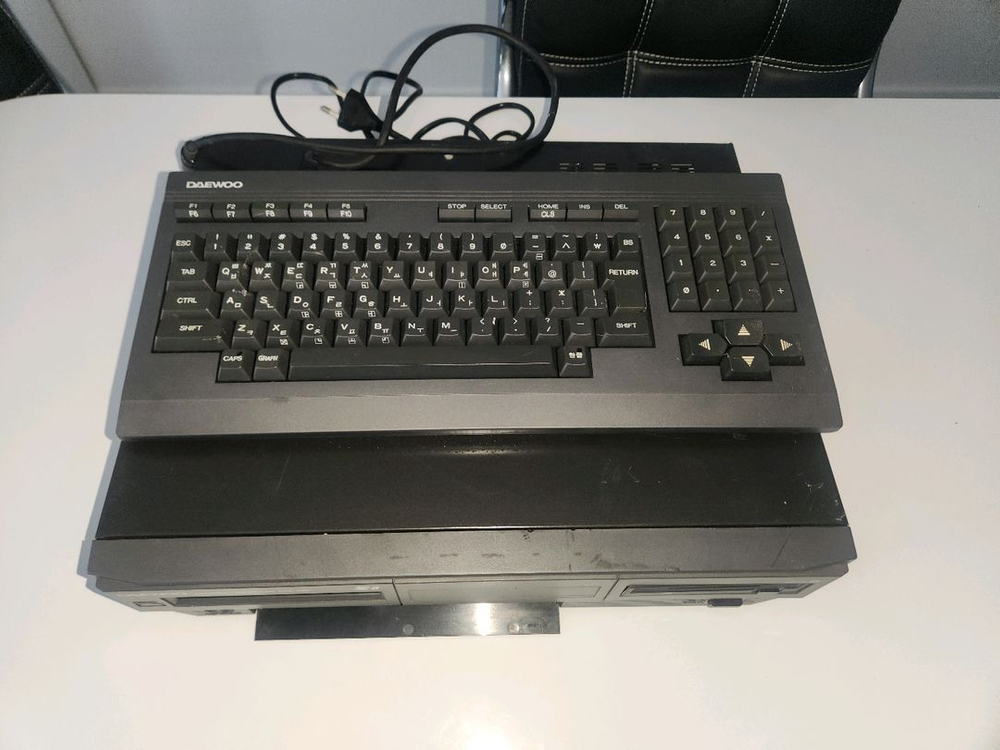 10대 일괄 대우 MSX2 컴퓨터 CPC-400 키보드 포함 | 중고나라 - 안심되는 중고거래