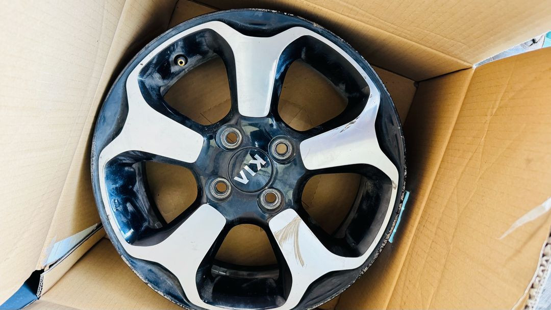 레이터보 15인치휠 이미지