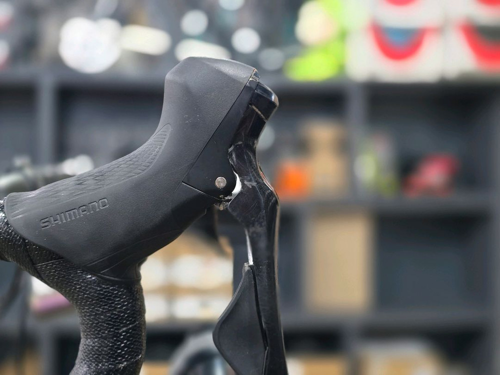 위아위스 프로스트 카본 105 로드자전거 팝니다. 이미지