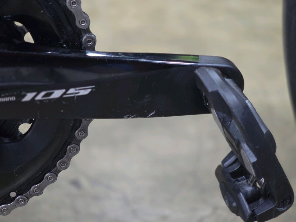 위아위스 프로스트 카본 105 로드자전거 팝니다. 이미지