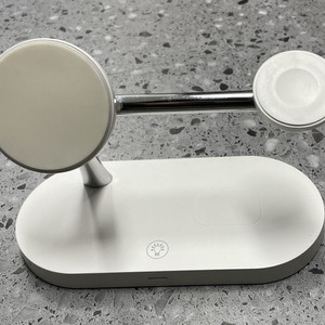 아이폰 무선 맥세이프 충전기 + 간이 히터(새제품) 이미지