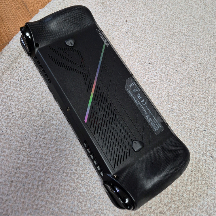 ASUS ROG Ally X(로갈리X) 1tb 이미지