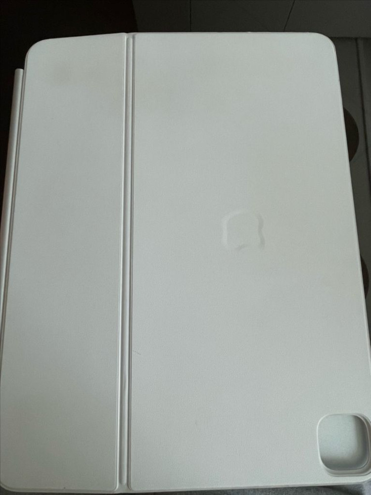 아이패드프로13(m4)+정품 매직키보드 이미지