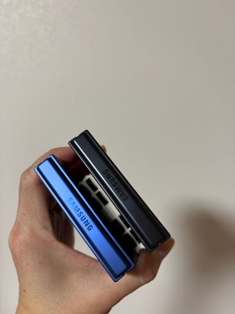 갤럭시Z플립7 512G 새제품급(블랙1대) 이미지