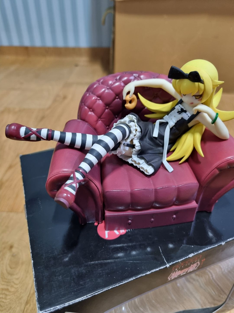 모노가타리 시리즈 오시노 시노부, 하치쿠지 마요이 제일복권 프리미엄 피규어 팝니다. 이미지