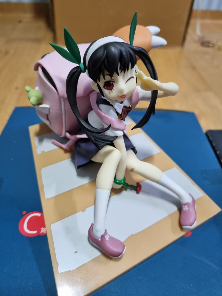 모노가타리 시리즈 오시노 시노부, 하치쿠지 마요이 제일복권 프리미엄 피규어 팝니다. 이미지