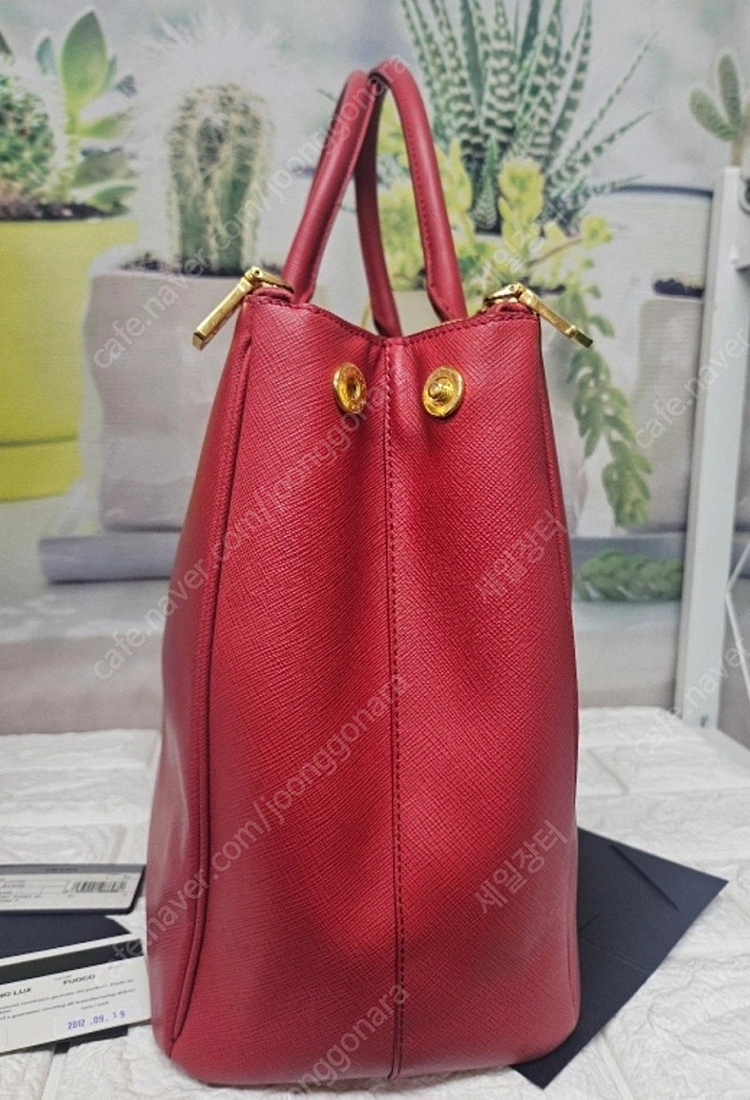 프라다 토트백 레드 사피아노 미듐 명품 여성가방 GC79 이미지