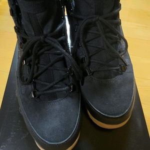 조던 9 레트로 부츠 290 사이즈 팝니다 이미지