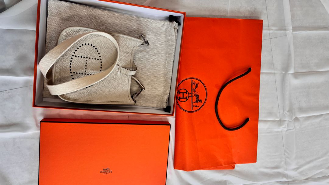 에르메스 에블린 미니 TPM 구하기 힘든 컬러 끄레(Cre) 색상 판매합니다 이미지