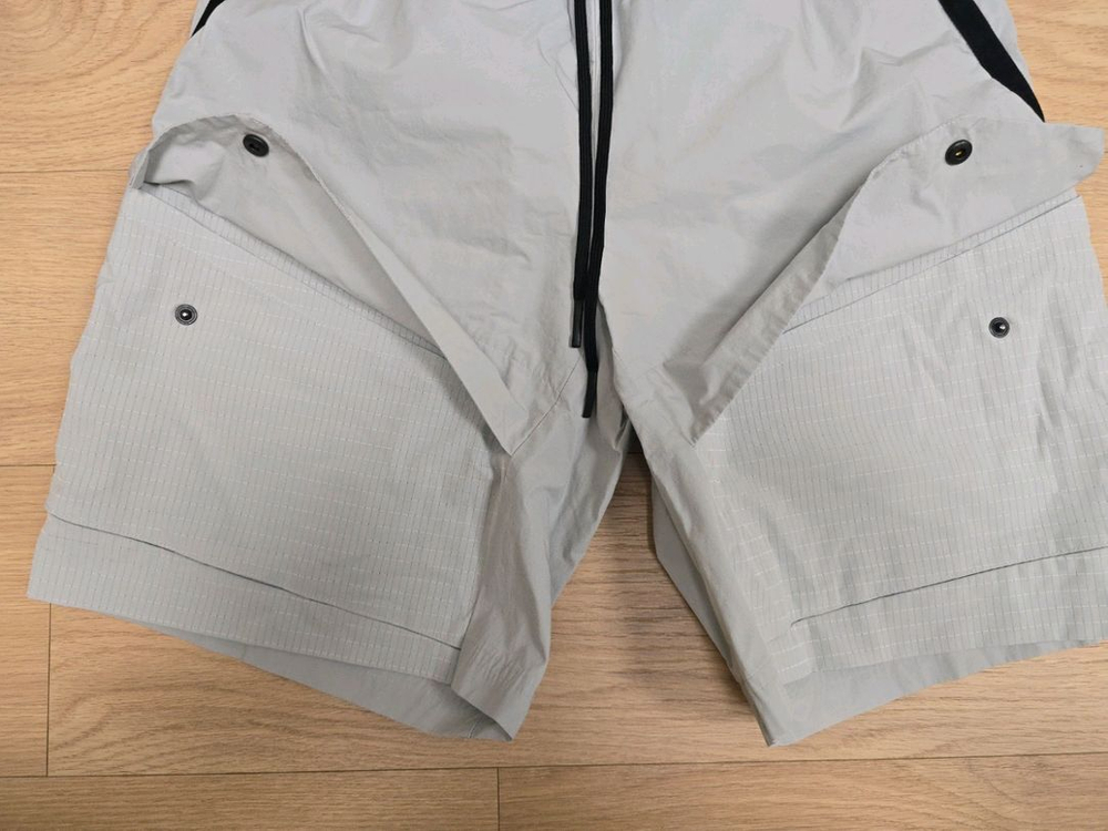 나이키 스포츠웨어 테크팩 카고 반바지 S(30-32) 이미지