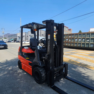 최상급 도요타 7FB 좌식 2.5톤 전동지게차 삼단마스트 4.3M인상 사이드시프트 이미지