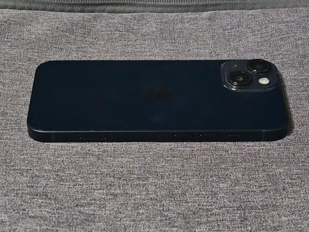 아이폰 14 128GB 미드나이트 이미지