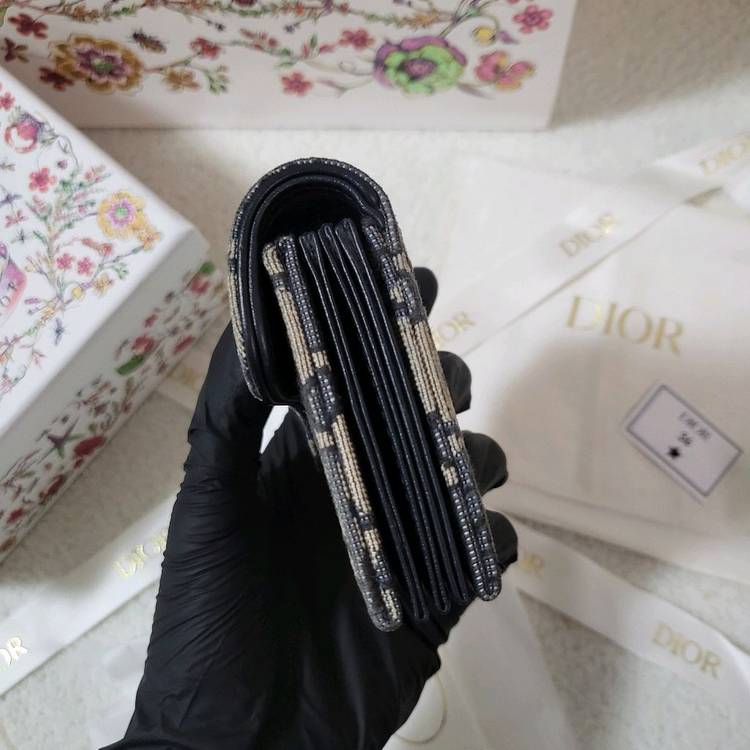 [풀구성] 디올 오블리크 새들 아코디언 카드지갑 이미지