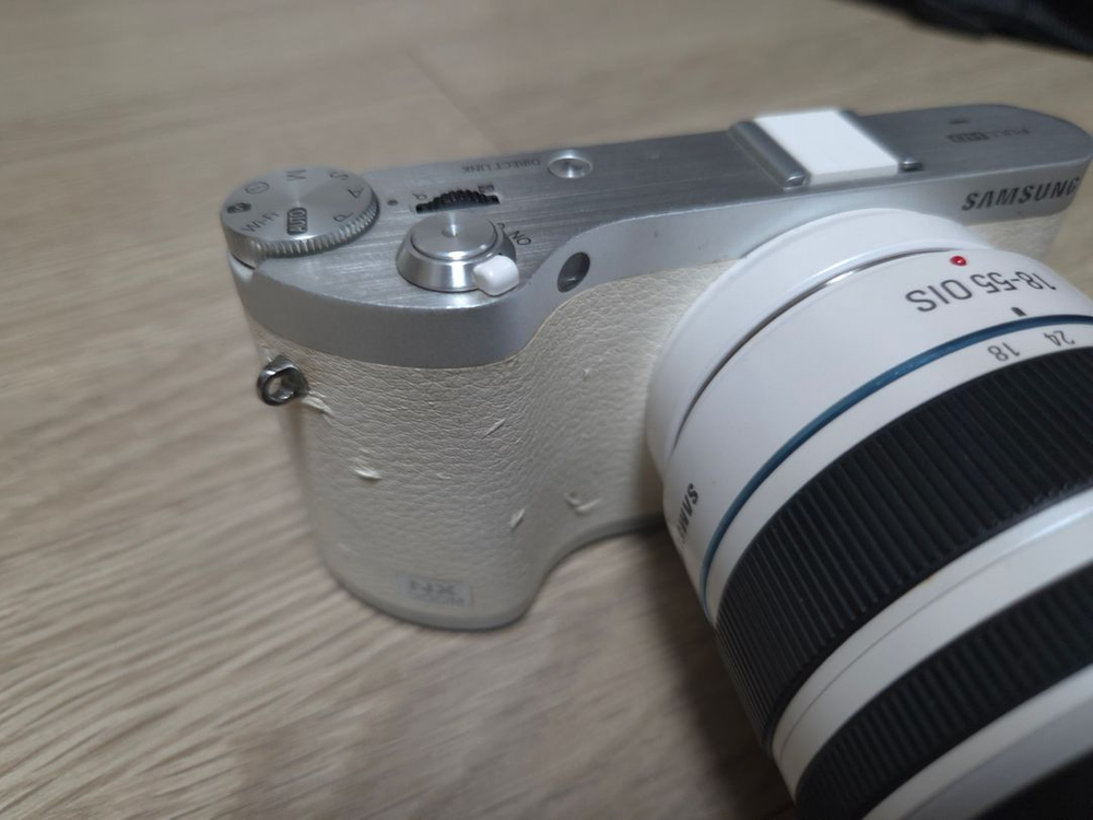 Nx300m 미러리스 카메라 + 렌즈 세트 이미지