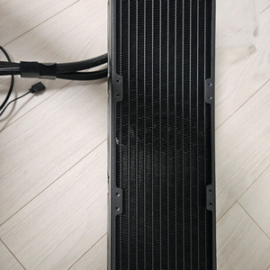 딥쿨 lcd 수냉쿨러 LM360 25년 구매품 팝니다. 이미지