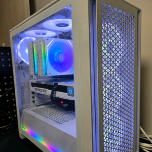 라이젠 5800X3D 64GB RTX5070TI PC급매 이미지