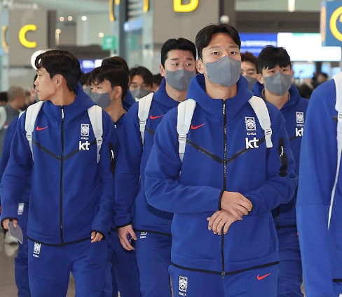 2024 나이키 축구 국가대표 선수용 국대 테크팩 후드집업 이미지