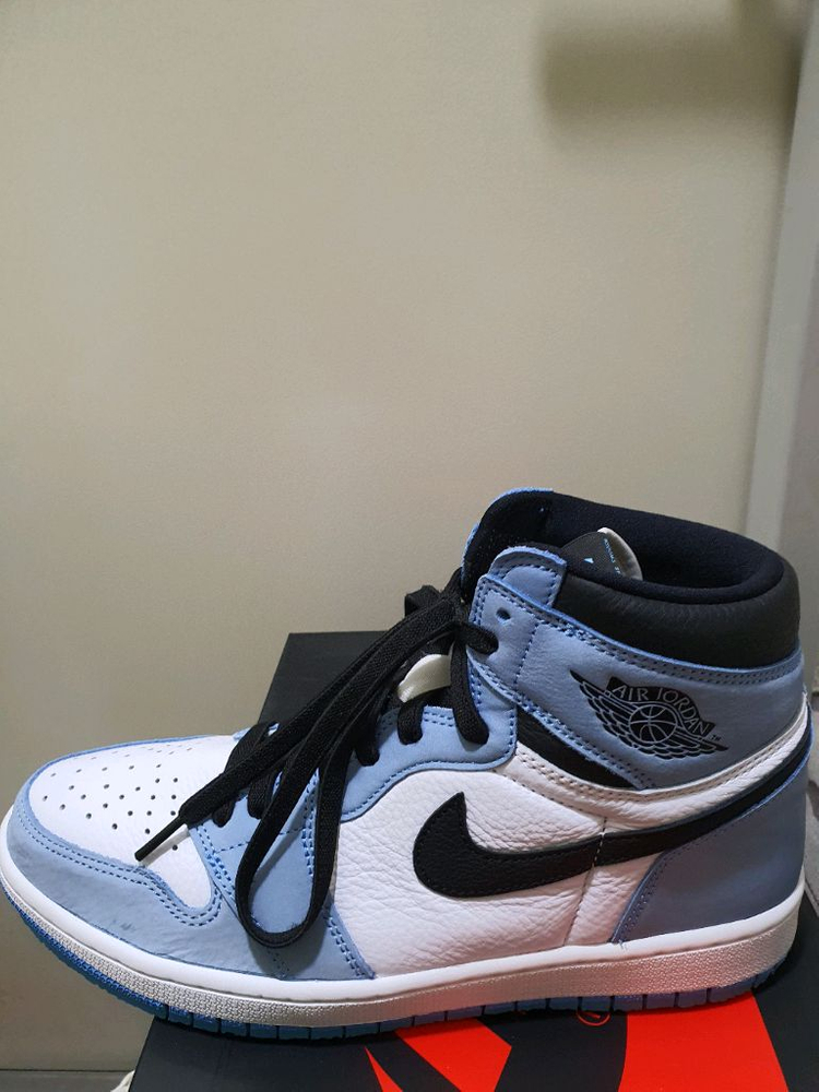 나이키 조던1 유블 하이 290 사이즈 판매합니다 이미지