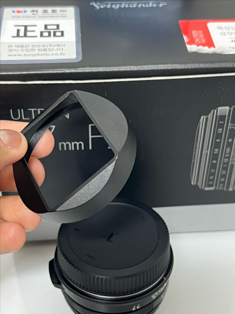 스퀘어후드 보이그랜더 27mm 18mm F2 F2.8 X마운트 렌즈 후드 블랙 이미지