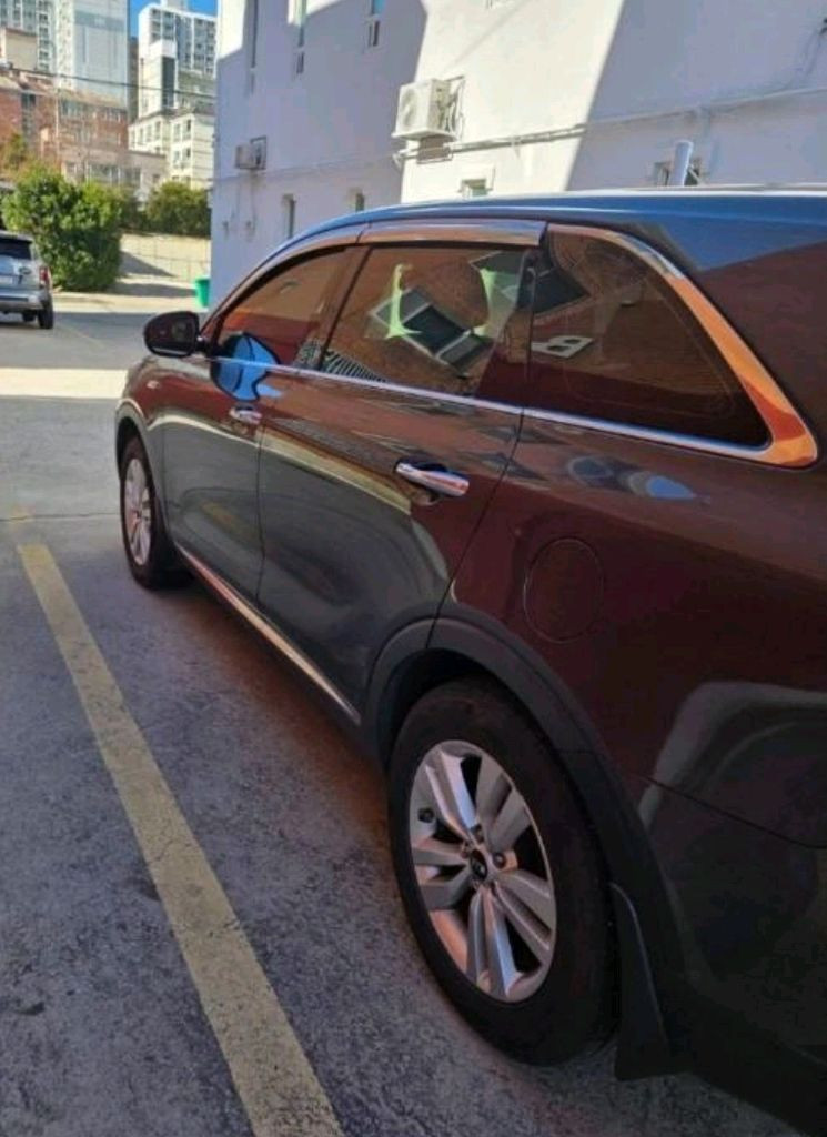 기아 올뉴 쏘렌토 2.0디젤 이미지