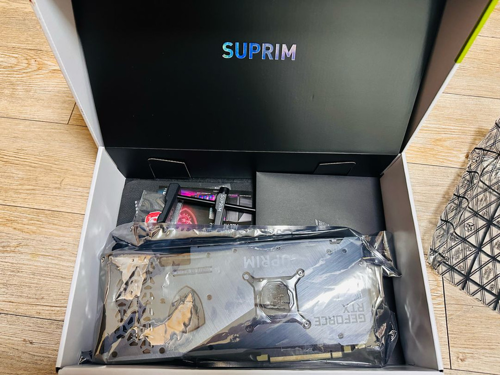 RTX 3070Ti 그래픽카드 VGA 이미지