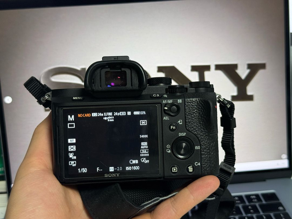 소니 A7m2 풀프레임 미러리스 카메라 풀박스 이미지