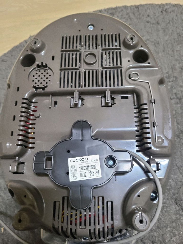 쿠쿠 6인용 IH 압력밥솥 DHB0660FDM 이미지
