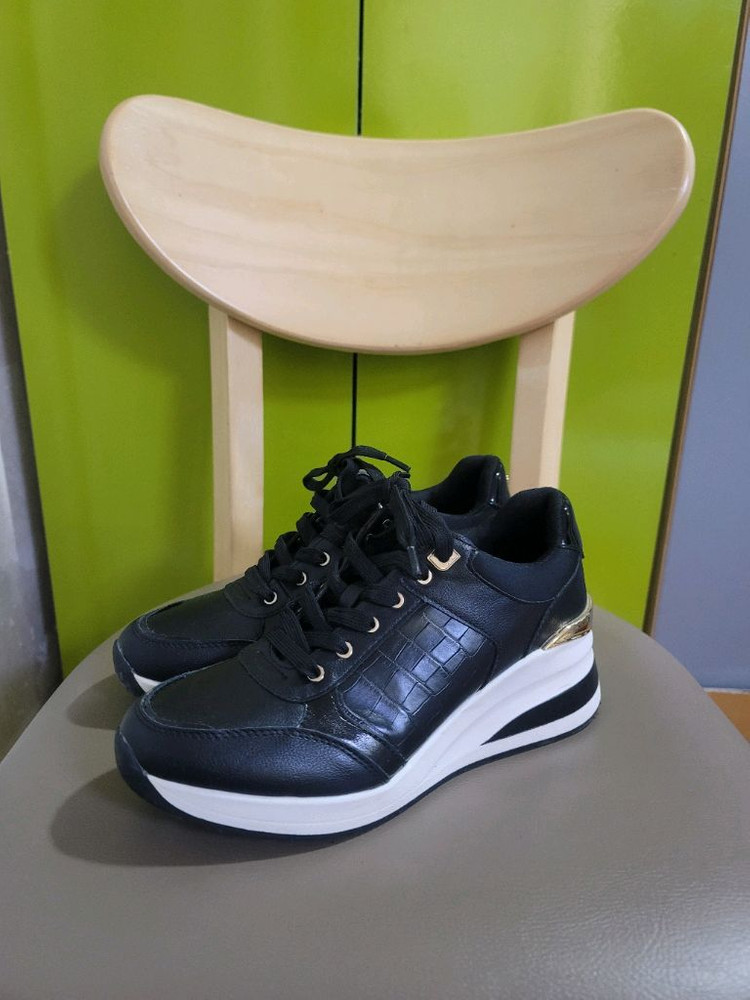 ALDO 블랙 플랫폼 스니커즈 8 이미지