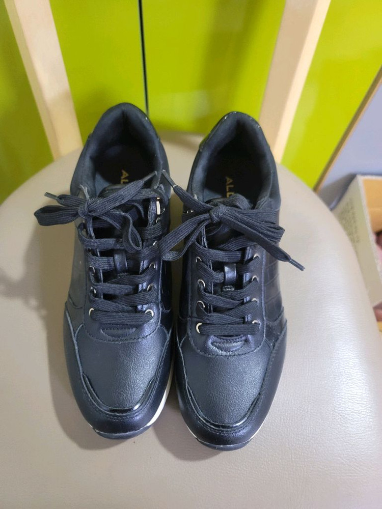ALDO 블랙 플랫폼 스니커즈 8 이미지
