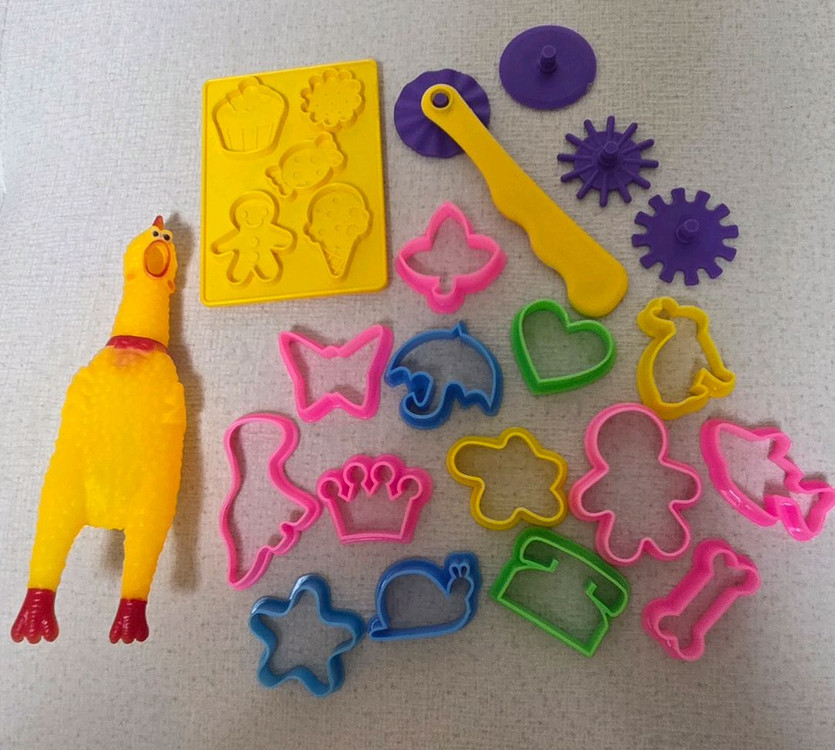 장난감들 일괄 판매 이미지